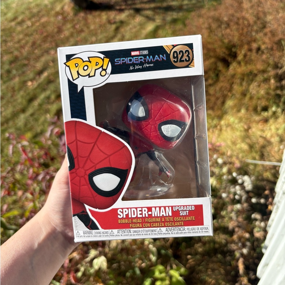 Spider-Man upgraded suit - Funko pop